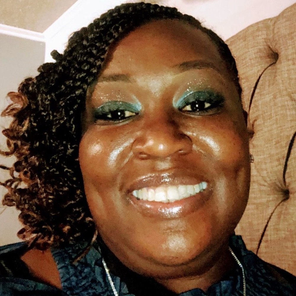 Meet your Posher, Marsha